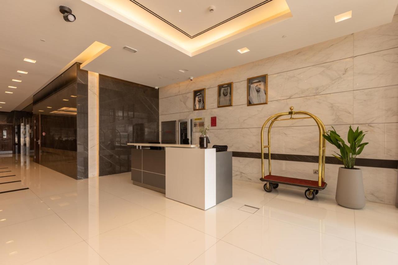 Grand Stay Holiday Homes Rental Dubai Esterno foto